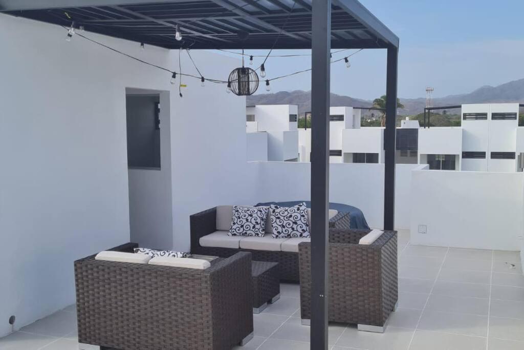Апартаменты Bonito Penthouse Con Roof Garden Мансанильо Экстерьер фото